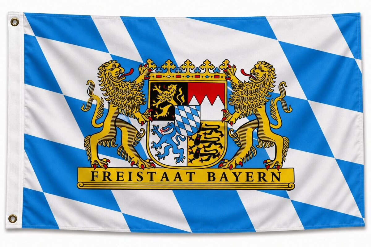 Versandhandel Strauch GmbH Flaggen und Fahnen Flagge Bayern Löwe mit Spruch Freistaat 90 x 150 cm Fahne mit 2 Ösen