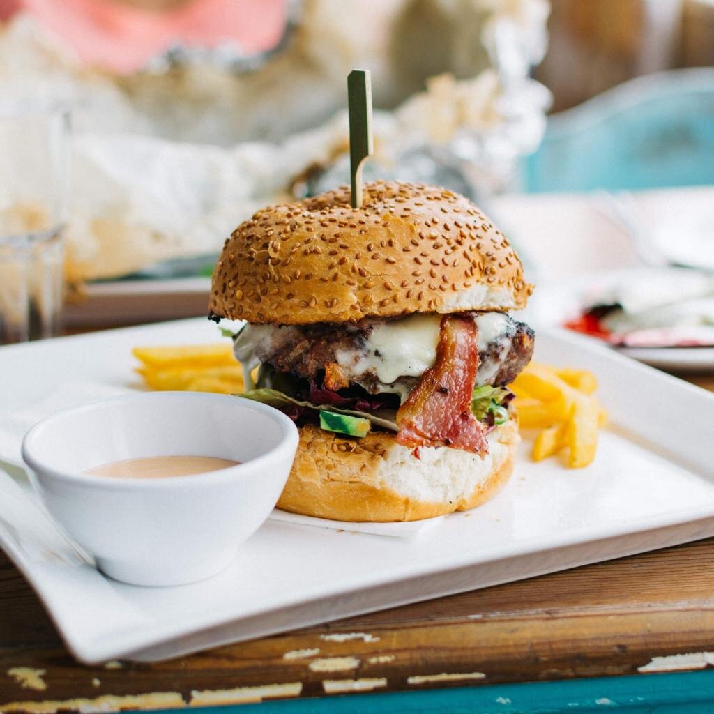 B.M.S-Burger GmbH Freizeit und Outdoor 150 Stück Bambusspieße, Länge 19 cm - Perfekt für Grillen und Fingerfood